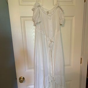 Entro white high-low dress